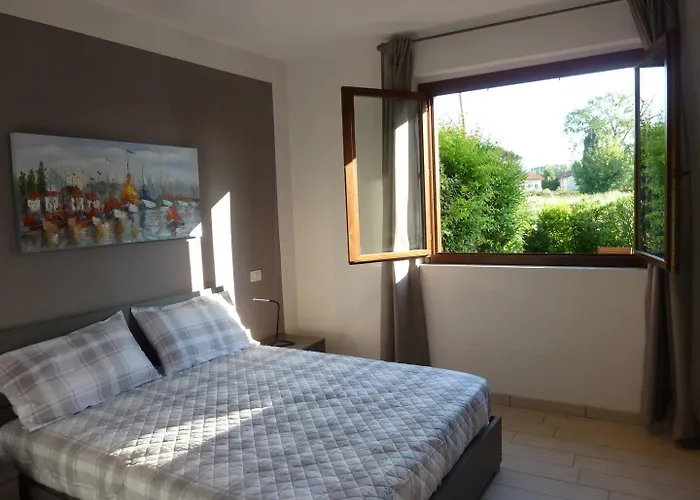 Apart-hotel Apuane 4*